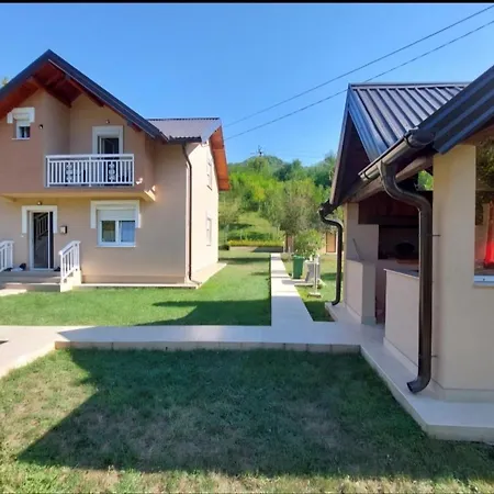 Kuca-villa Celebici *